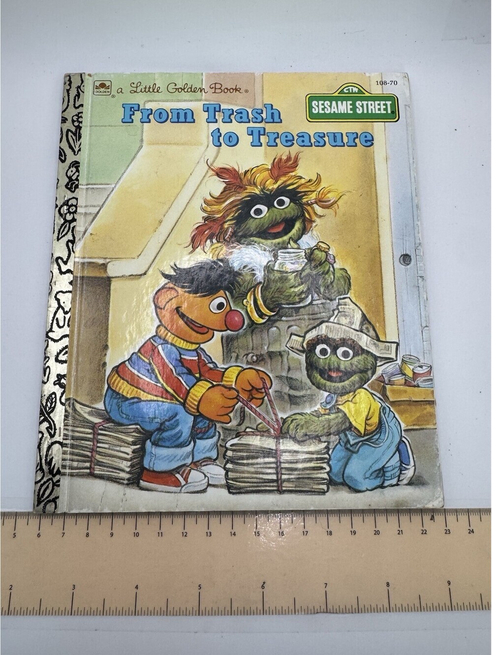 Little Golden Book From Trash To Treasure Sesame Street 1993 Oscar Grouch VTG